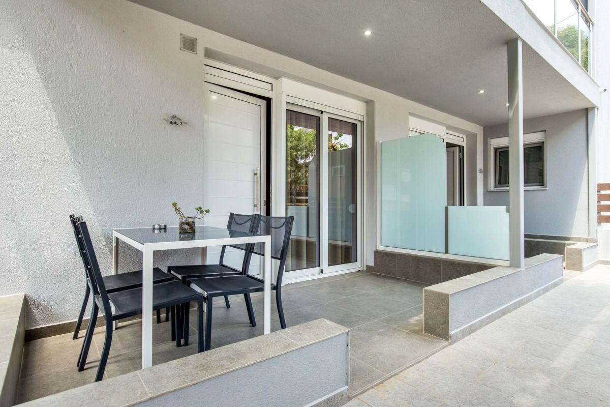 linden-apartments-exterior-28