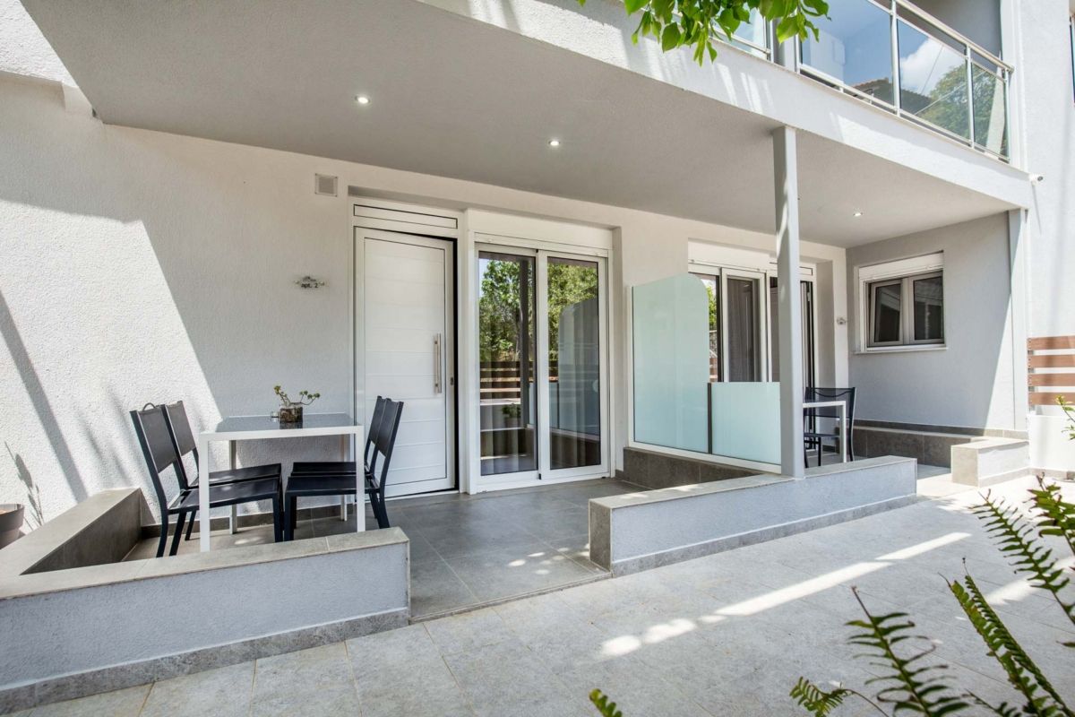 linden-apartments-exterior-29